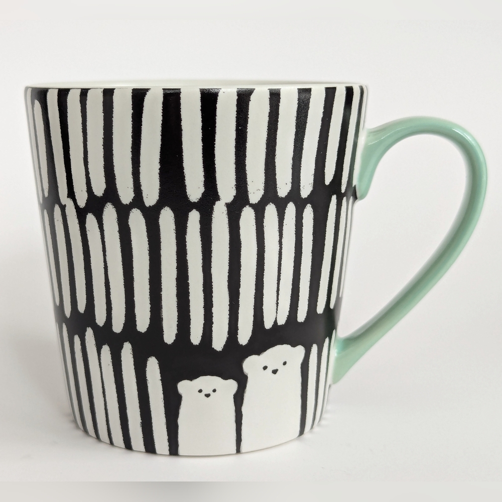2016 STARBUCKS 12 oz Holiday Polar Bear Mommy & Me Mug Black Mint Green EUC